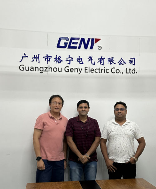 Son şirket haberleri GENY Electric Co., Ltd. Hintli bir müşteriye ev sahipliği yaptı.